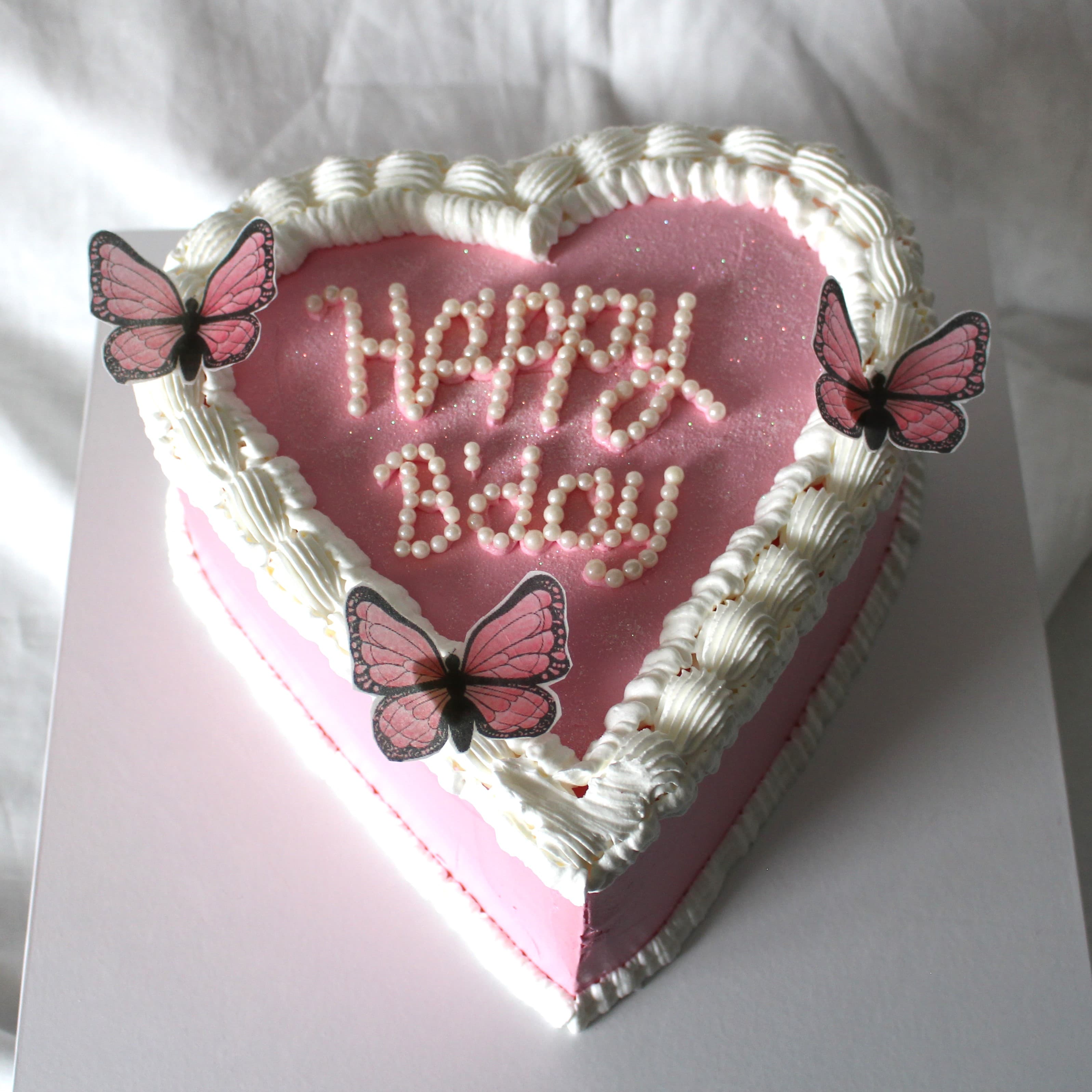 Vintage cake design by Angel Bakes, Adelaide
