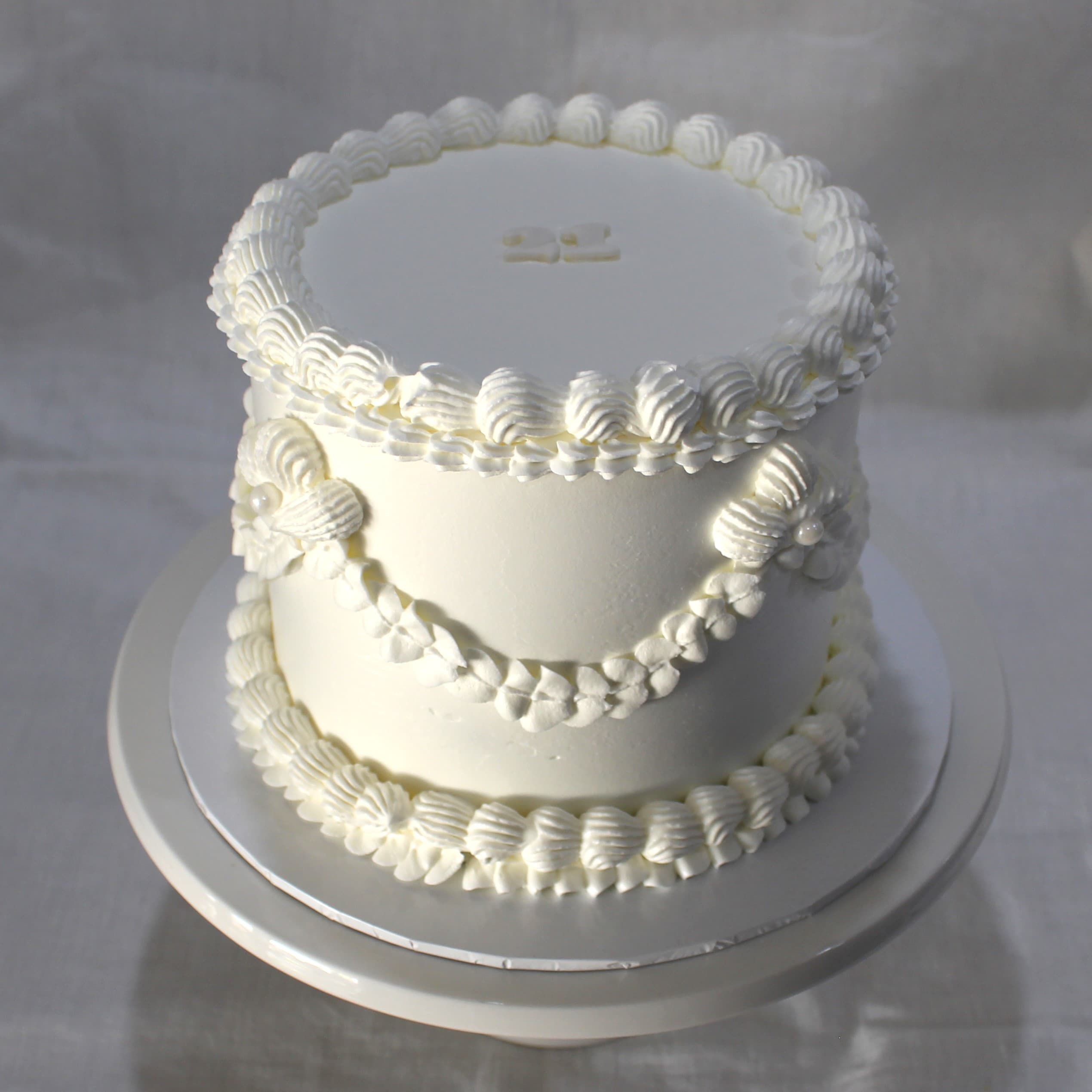 Vintage cake design by Angel Bakes, Adelaide